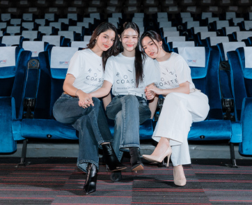 กระแสแรงเกินต้าน!! พันดาว-เนโกะ-เชลลี่ เสิร์ฟความสนุกสุดฟิน ในงาน “Frist Premiere Roller Coaster the Series : รักขบวนนี้หัวใจเกือบวาย”